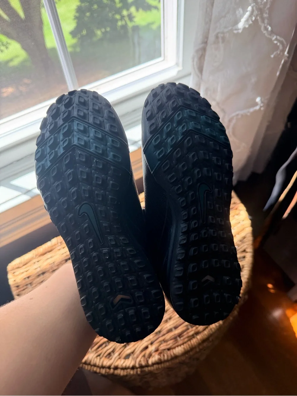Nike Black Slip-On Boys Turf shoes